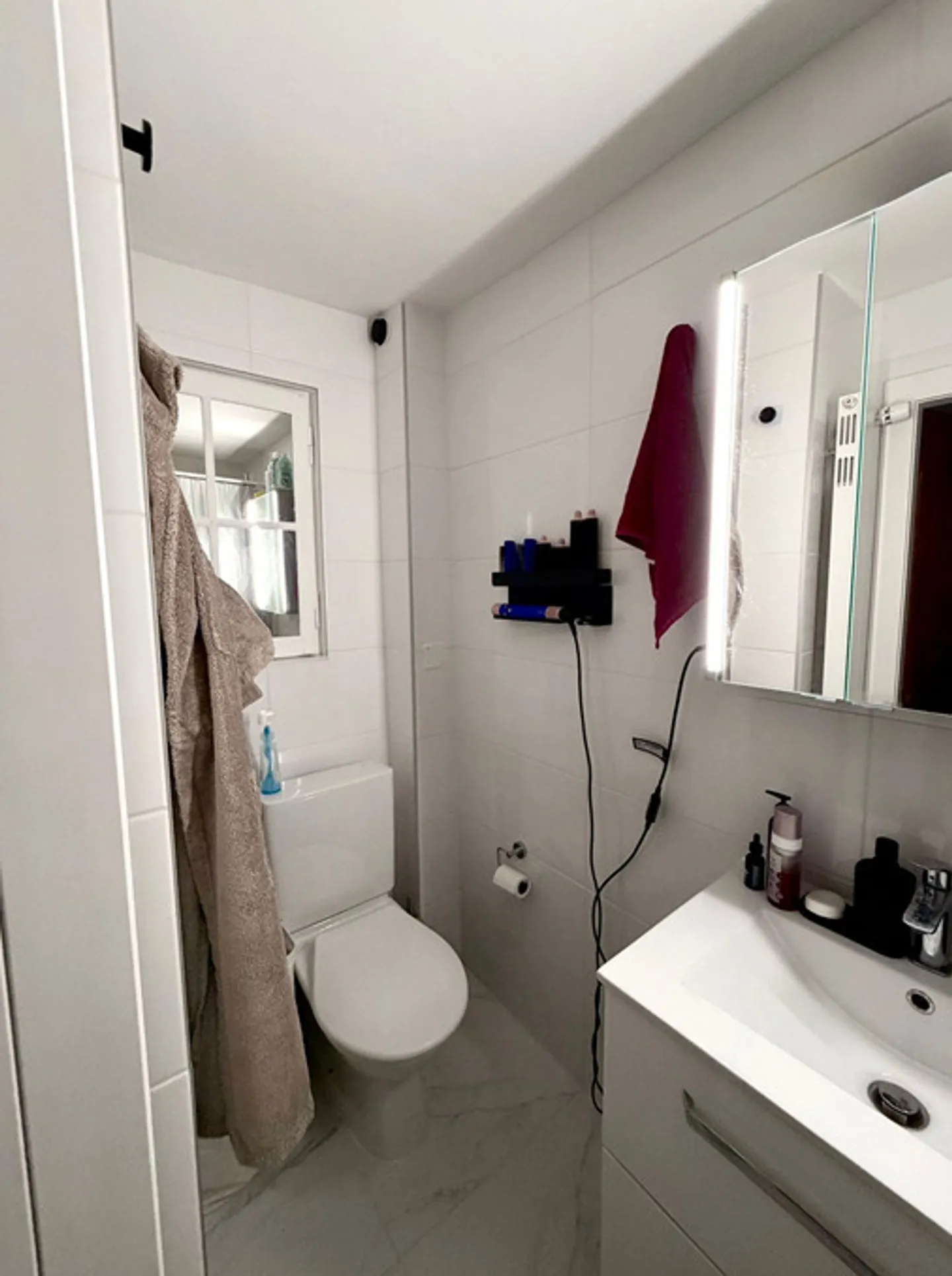 Incantevole appartamento luminoso di 4 stanze all'ultimo piano - Vista mozzafiato - Foto 9 di 9