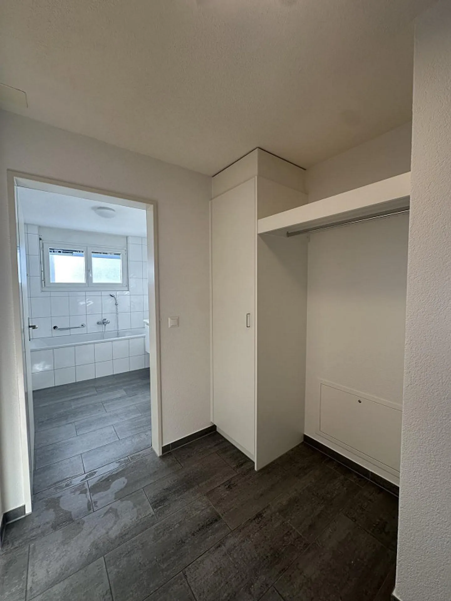 Ampio appartamento attico di 5.5 stanze a Langenthal - Foto 9 di 11