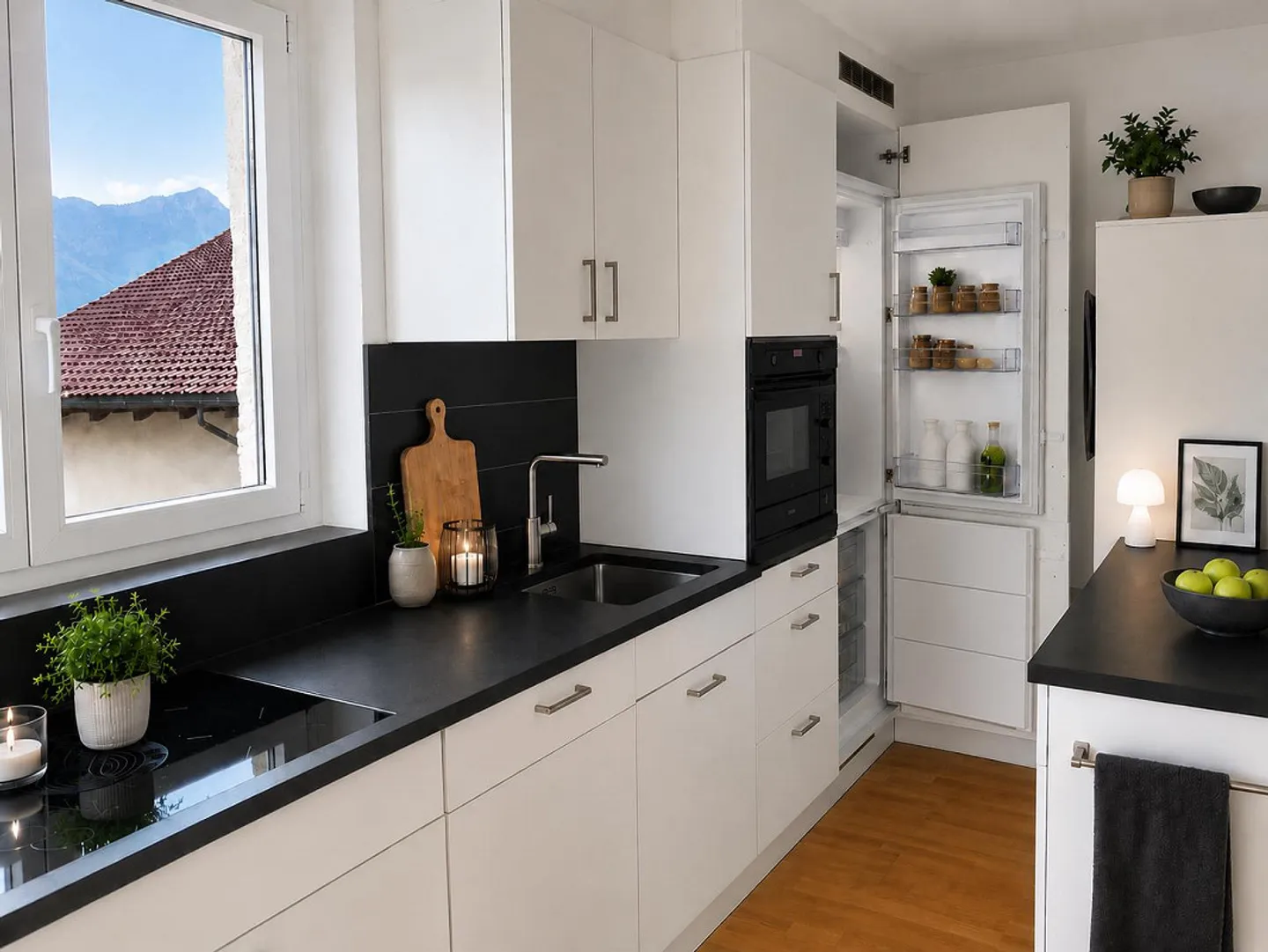 Attico esclusivo di 4,5 locali con camino, balcone e vista sulle montagne - Foto 10 di 15