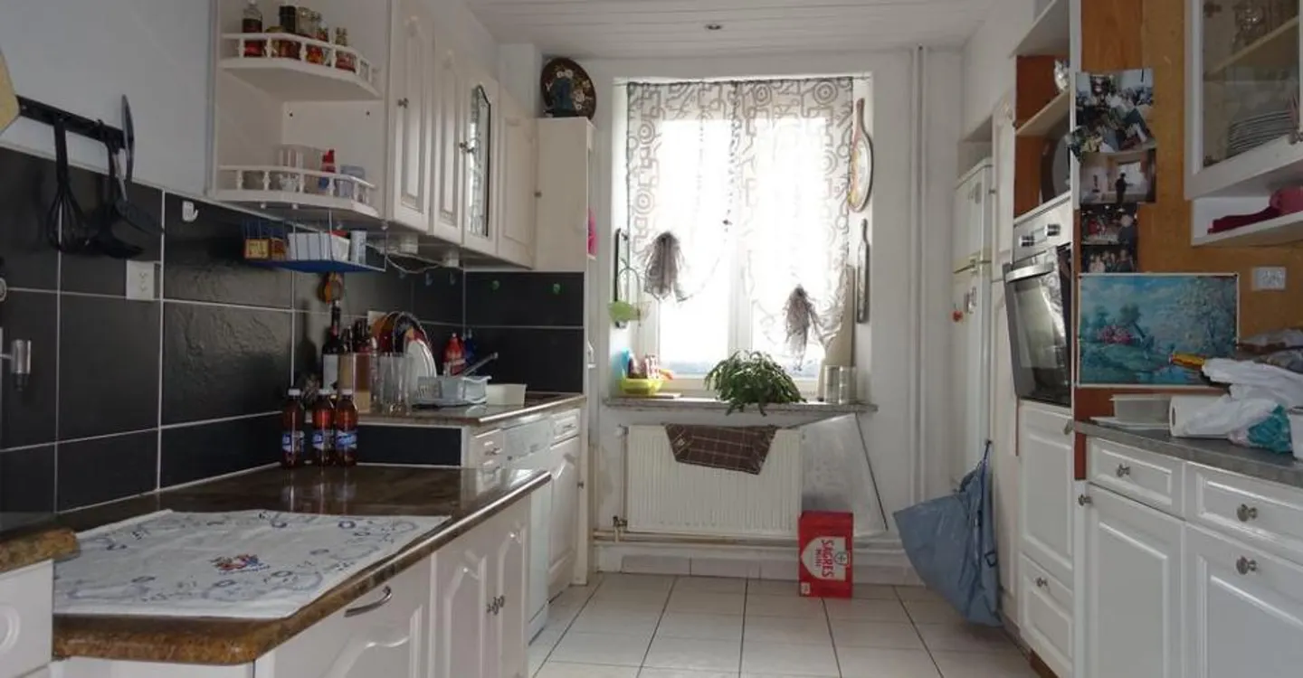 Tramelan - Familienhaus mit 2 Wohnungen mit 3,5 Zimmern und Duplex mit 4,5 Zimmern - Foto 5 von 16