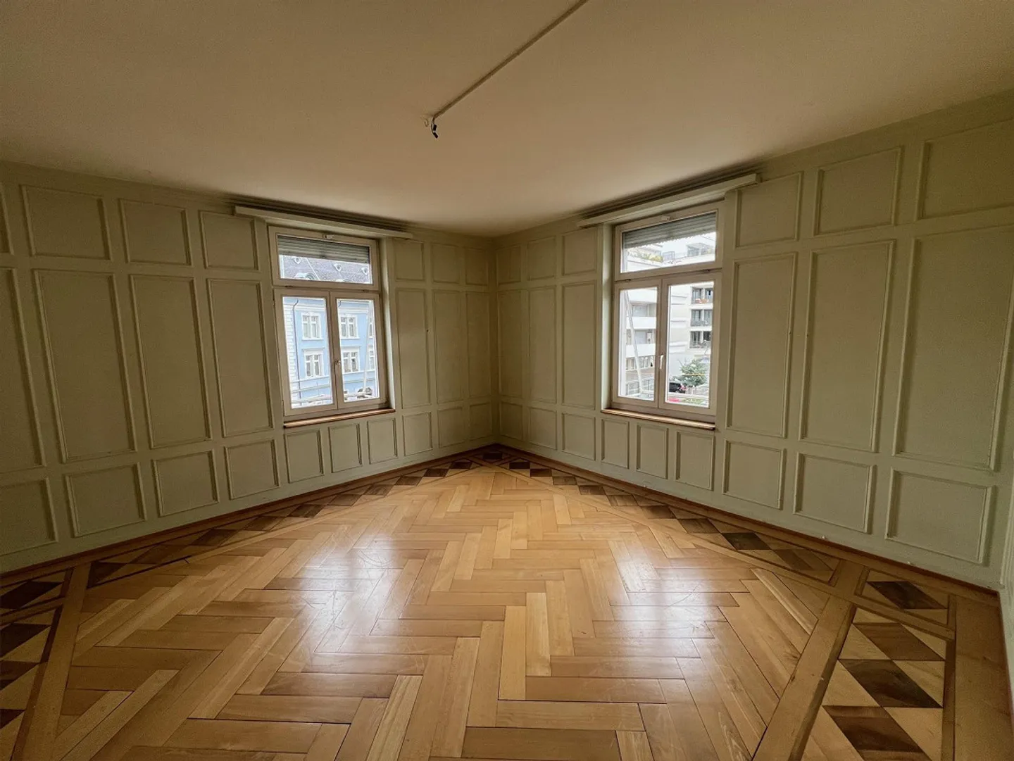 Appartamento d'epoca modernizzato nel cuore di Rorschach con vista sul lago - Foto 3 di 9