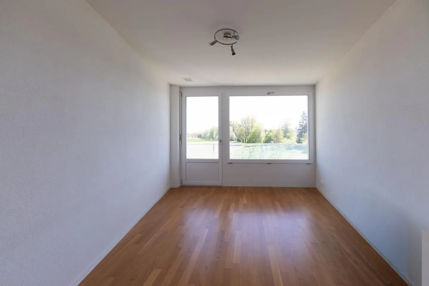 Modernes Apartment in grüner Lage - Foto 7 von 11
