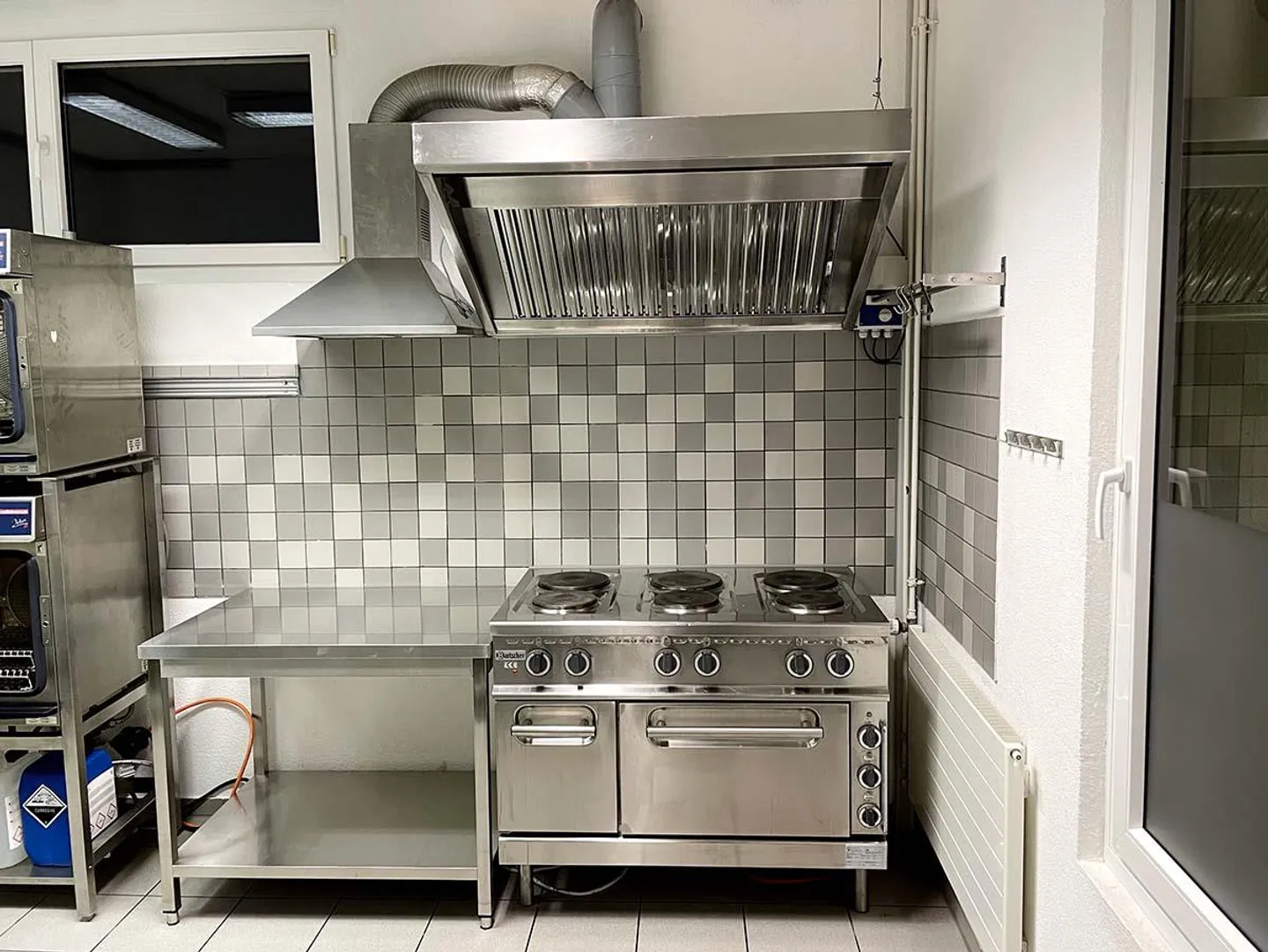 Spazio commerciale - Foto 1 di 5