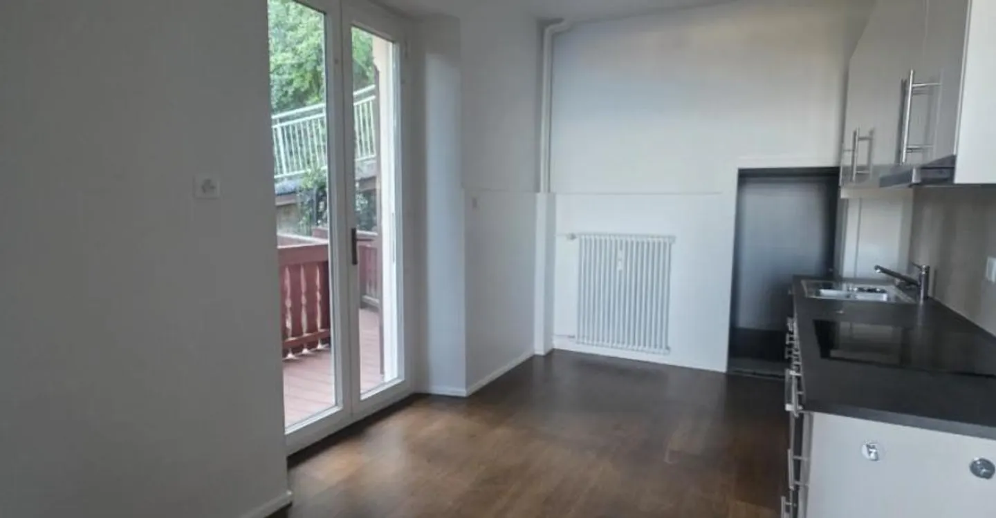 Appartamento di 4 locali, 1° piano, ca. 110 m2 - Foto 3 di 8