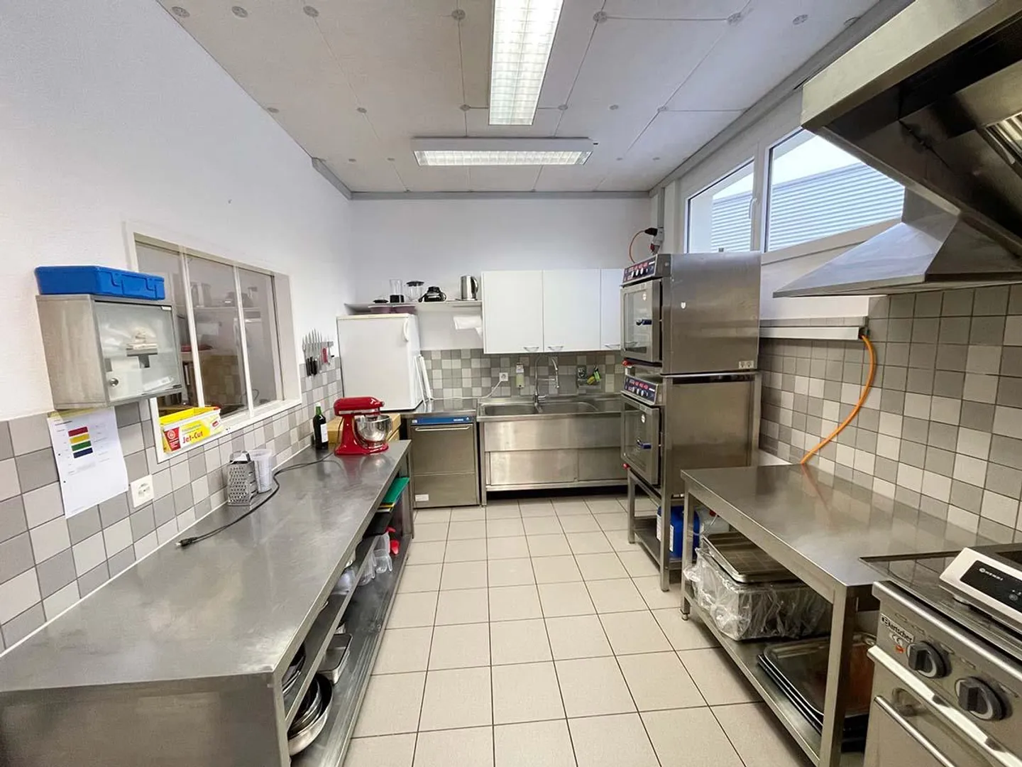 Spazio commerciale - Foto 2 di 5