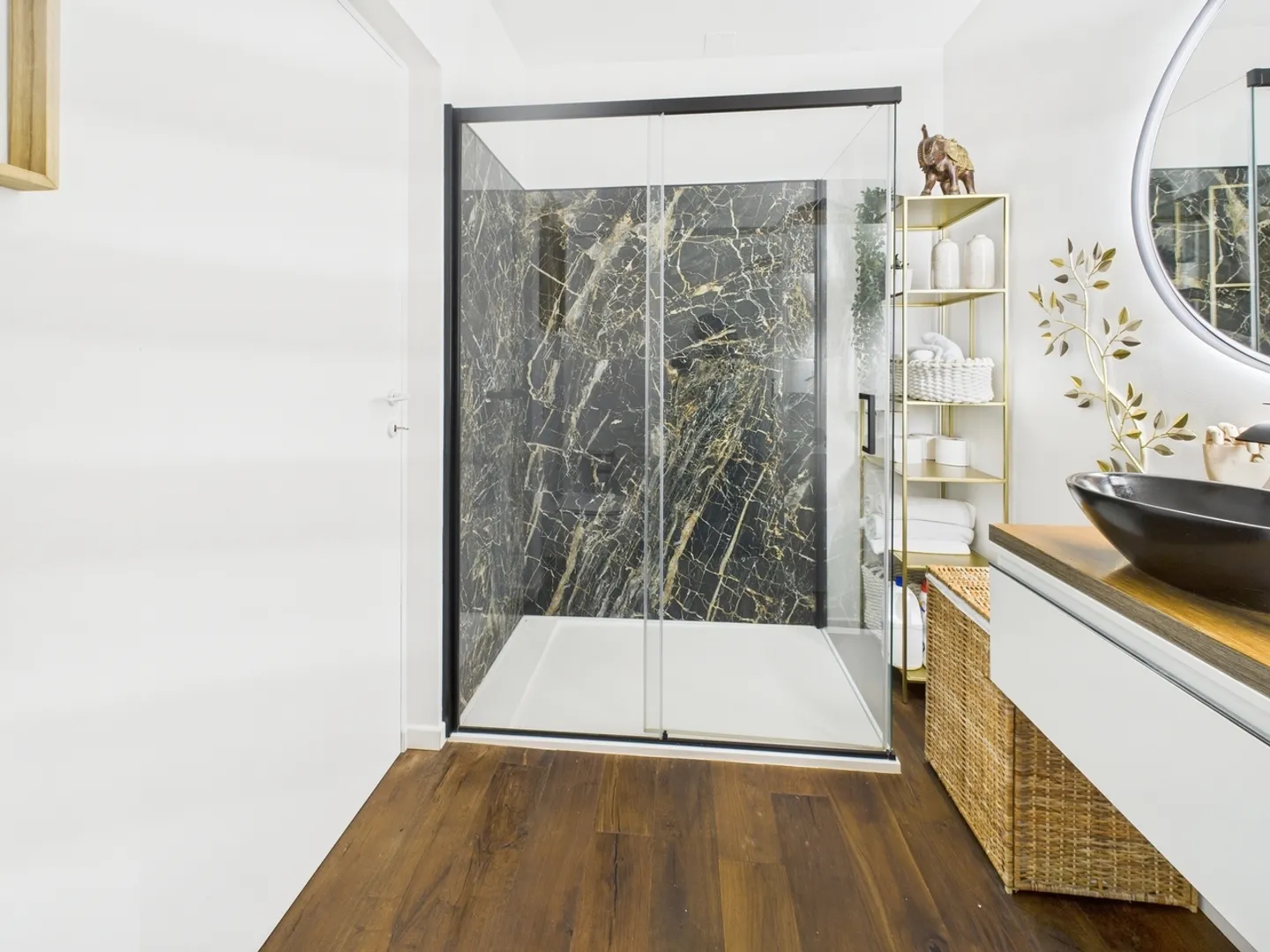 Lugano – Viganello Appartement de 4.5 pièces de haut standing, 150 m² commerciaux + terrasses - Photo 10 sur 12