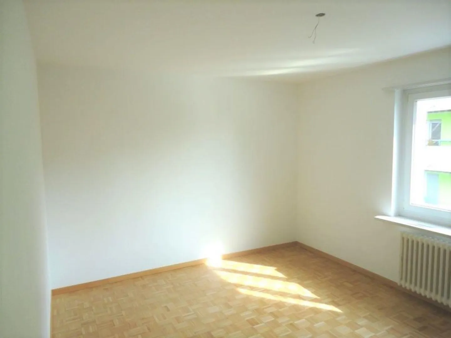 Appartamento 4 locali con grande balcone - Foto 10 di 12