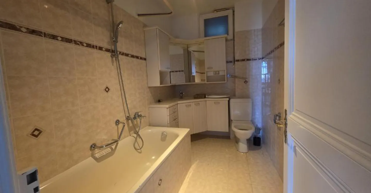 Appartamento di 4 locali, 1° piano, ca. 110 m2 - Foto 7 di 8