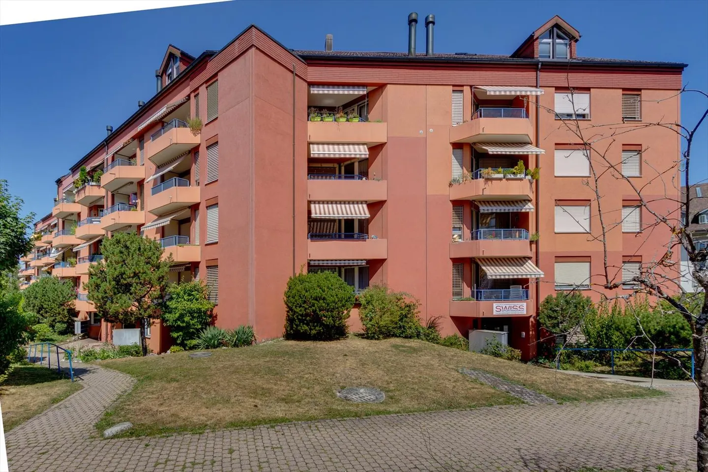 Prêt pour une colocation ? Appartement duplex original au centre ! - Photo 10 sur 10