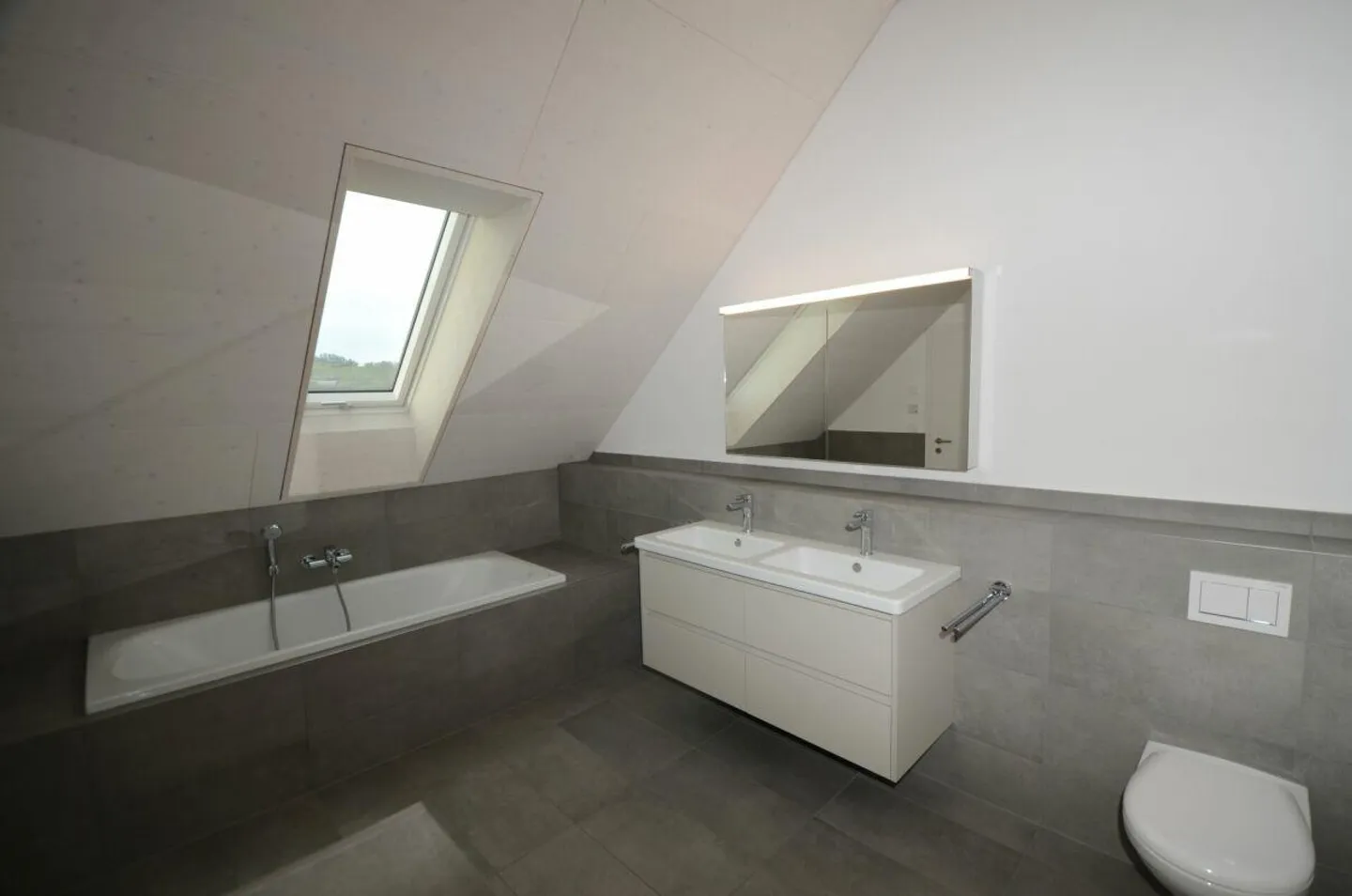 Bellissimo appartamento duplex a 8500 Frauenfeld - Foto 7 di 15