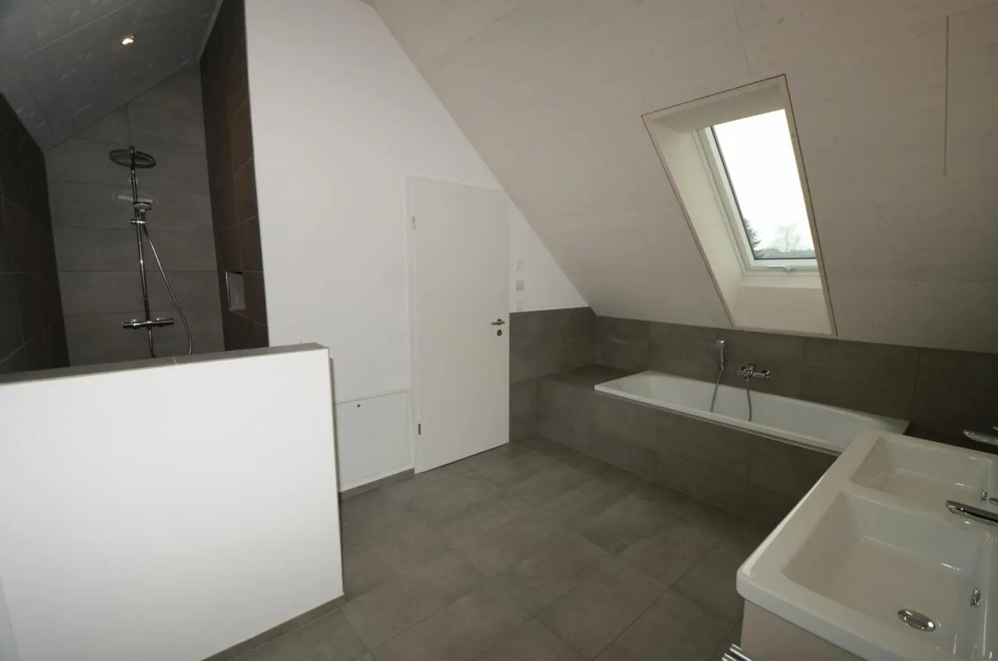 Bellissimo appartamento duplex a 8500 Frauenfeld - Foto 8 di 15