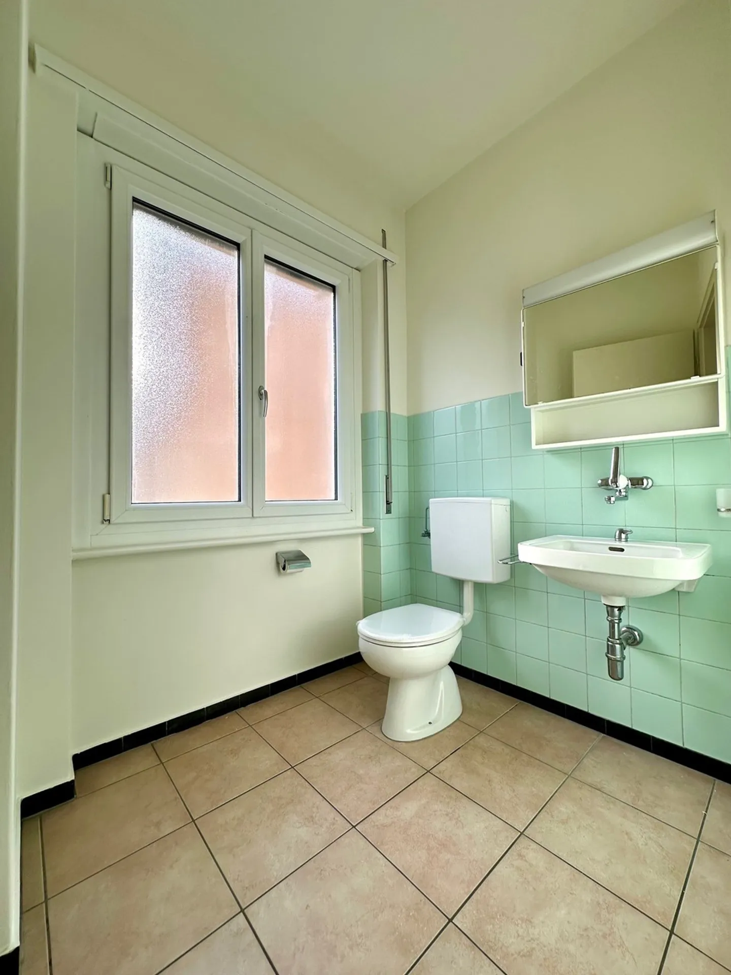 For rent in the historic center of Mendrisio - Photo 11 of 12