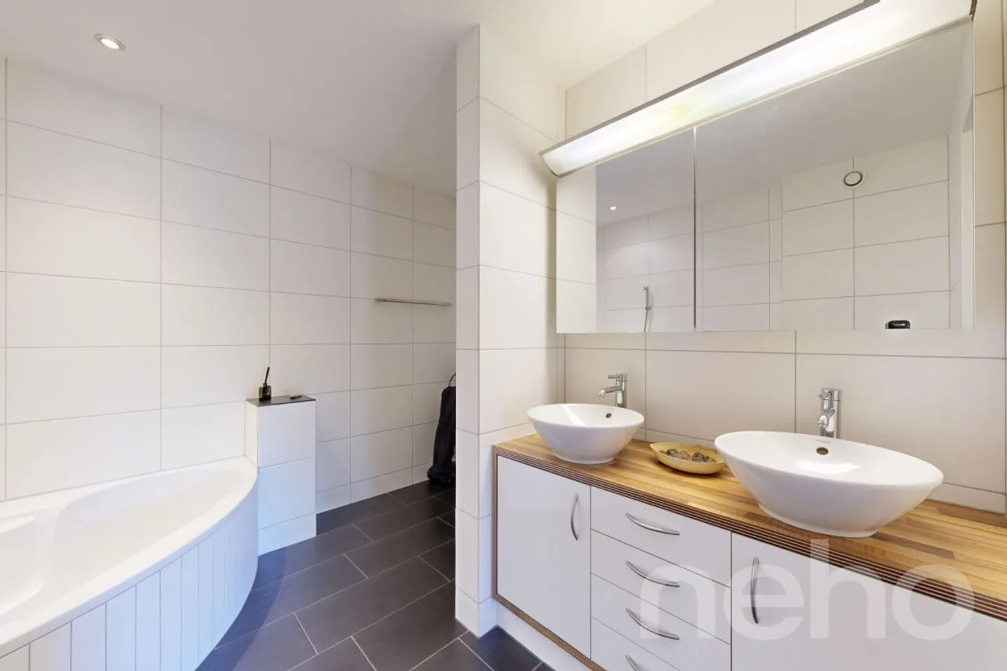 Terrassenwohnung mit Seesicht - Foto 11 von 12