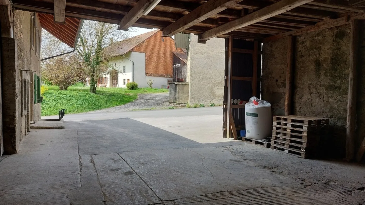 Exploitation agricole avec hall à poules - Photo 8 sur 31