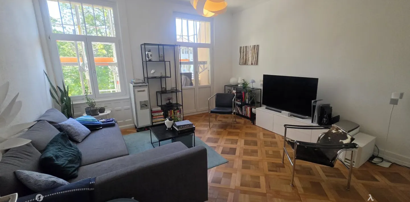 Appartement 4 pièces avec 3 balcons et hauts plafonds - Photo 7 sur 23