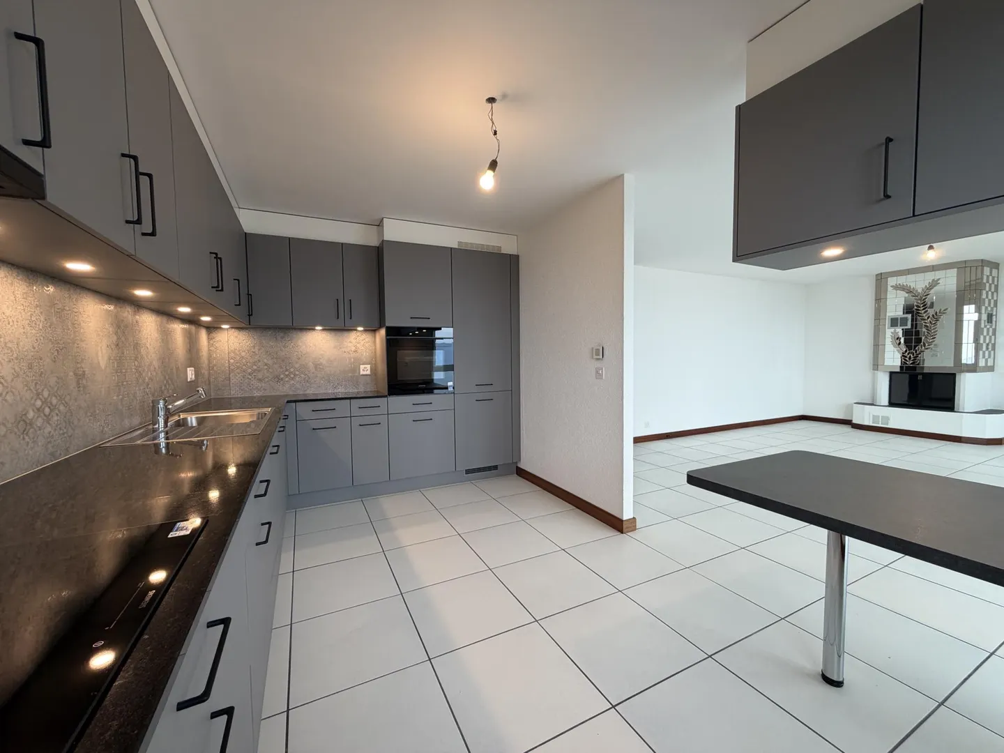 Appartement rénové aux Hauts-Geneveys - Photo 2 sur 11