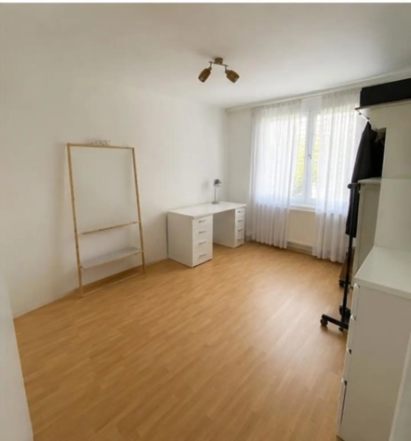5.5 Room Apartment in a Family Neighborhood - Photo 9 of 11