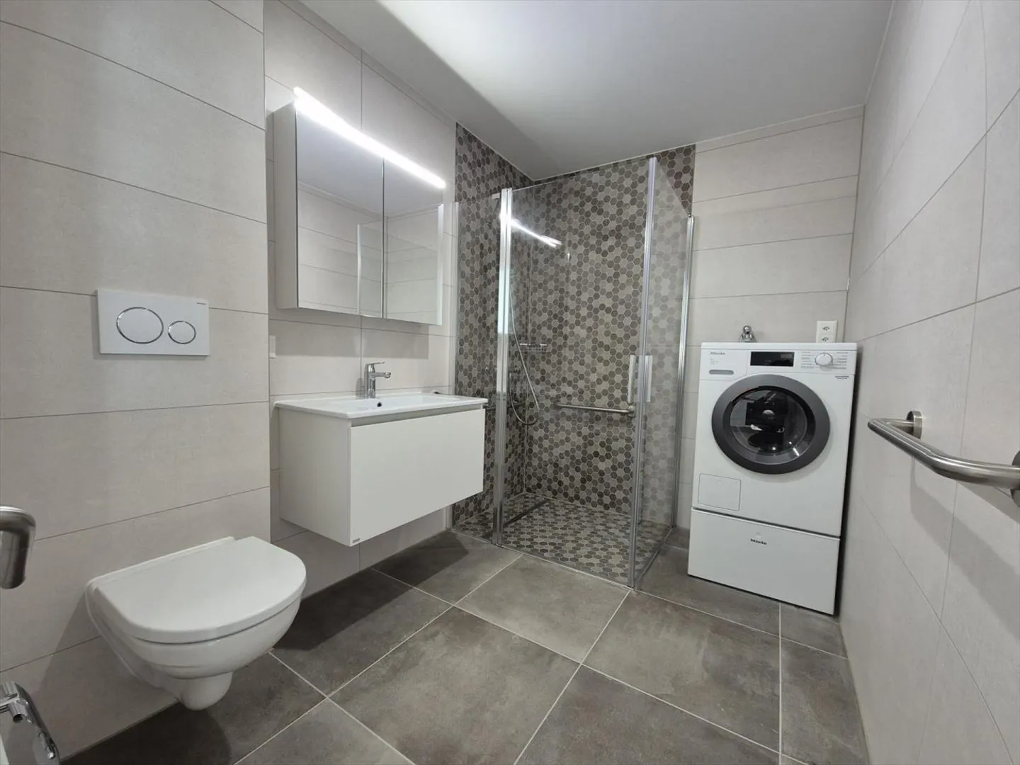 Prairie 1 - Senioren - 1,5-Zimmer-Wohnung im 2. Stock - Photo 8 of 11