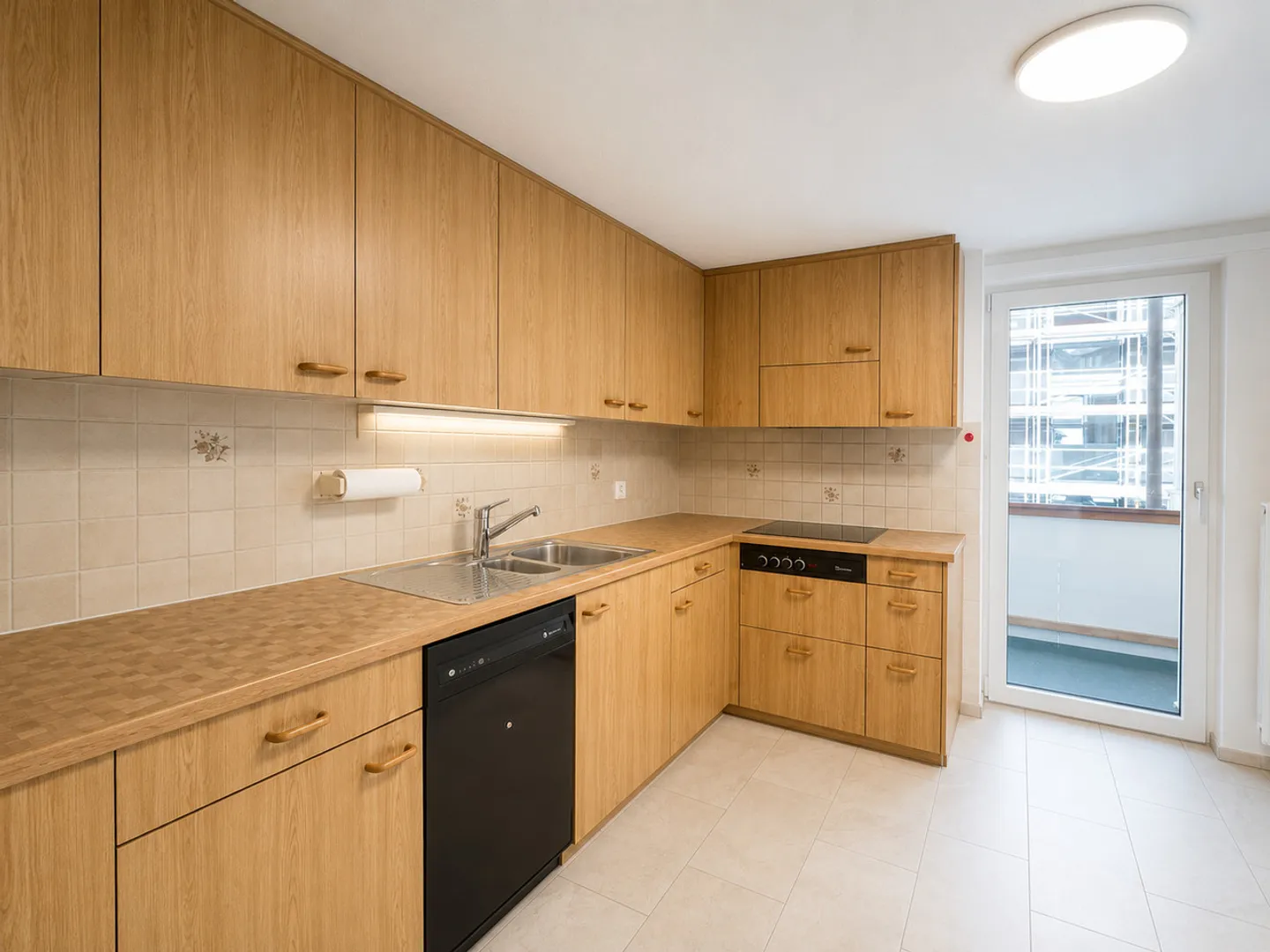 Appartement de 4.5 pièces rénové - Photo 5 sur 13