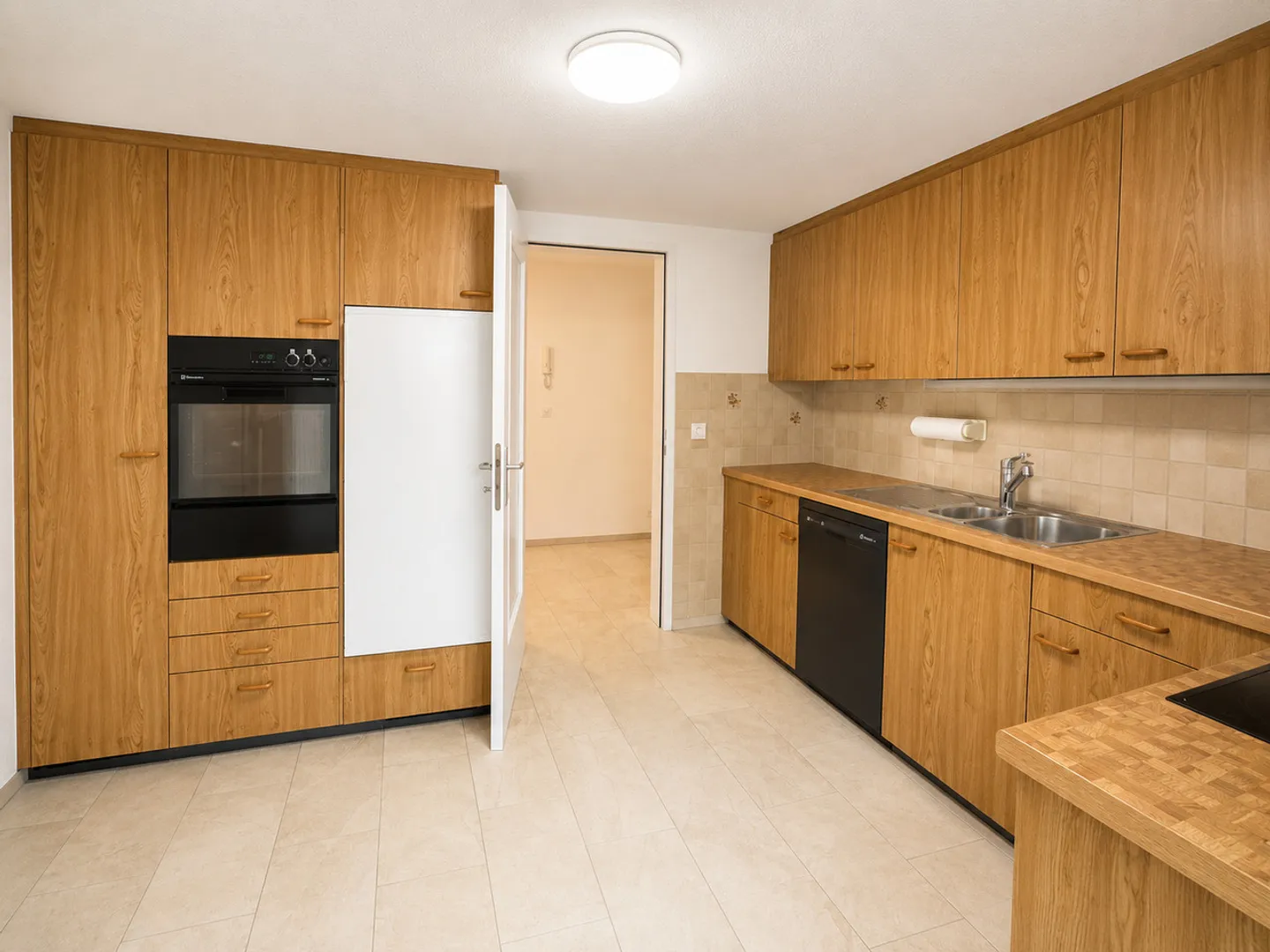 Appartement de 4.5 pièces rénové - Photo 6 sur 13