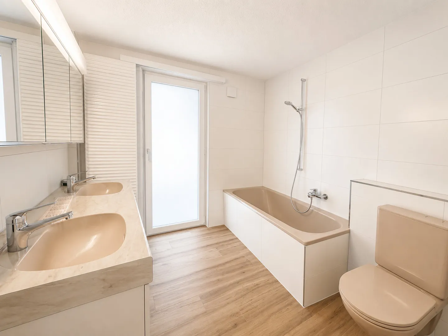 Appartement de 4.5 pièces rénové - Photo 11 sur 13