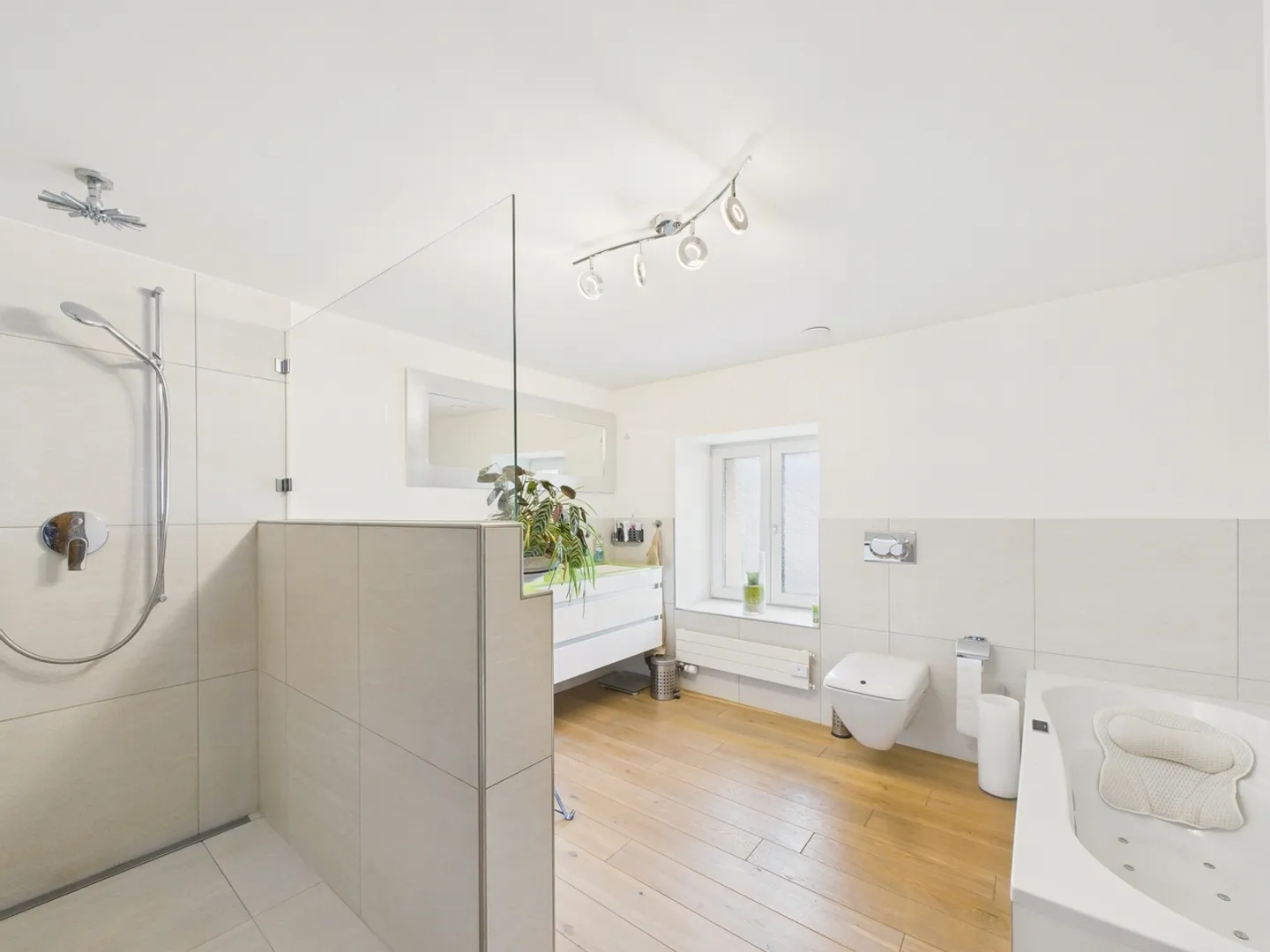 Maison individuelle spacieuse avec jardin à Koblenz - Photo 9 sur 12