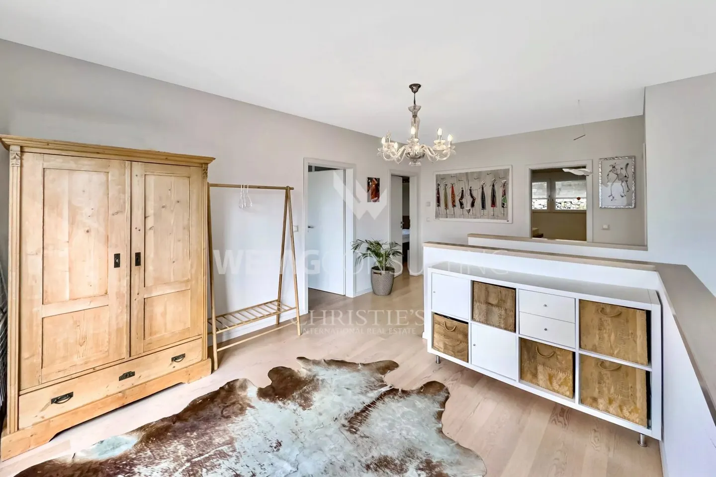 Moderne Villa mit grossen Terrassen, Panoramablick & Garten zu verkaufen in Gordola - Foto 7 von 13