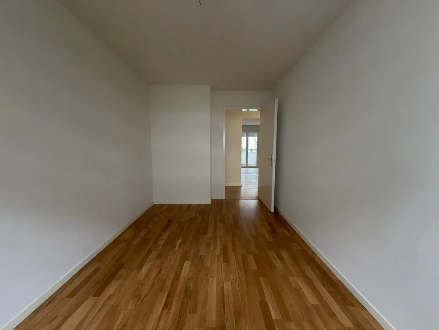 Appartamento luminoso di 3,5 stanze - Bielstrasse 88, 2560 Nidau - Foto 5 di 7