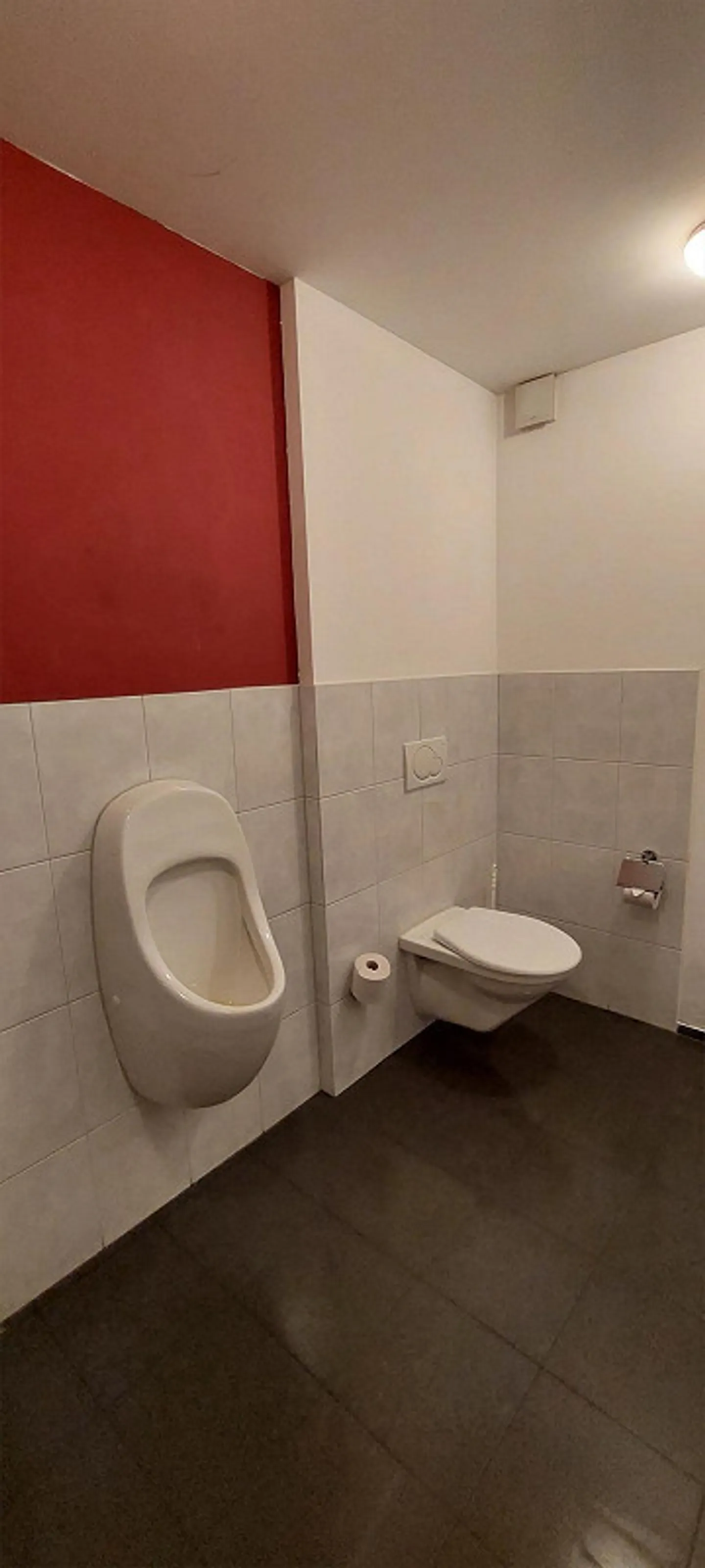 Geräumige Gewerbefläche in Ennetmoos - Foto 3 von 4