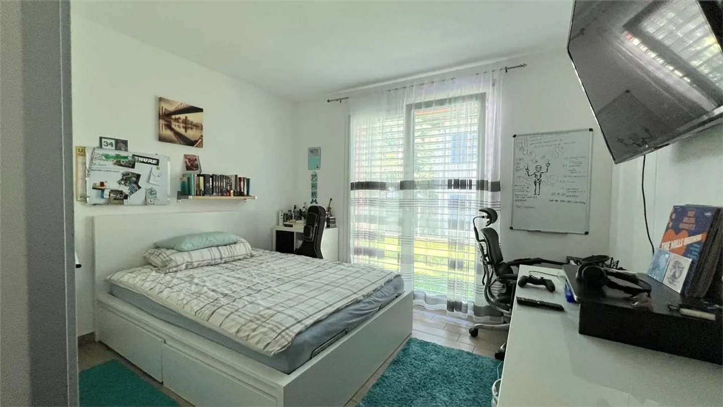 Cadenazzo - Modern 4.5 mit großem Privatgarten - Foto 7 von 13