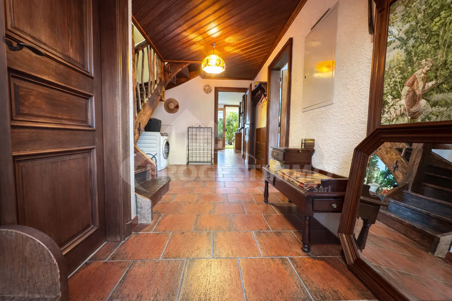 ALPINE CHALET WITH BEAUTIFUL VIEW OF THE MOUNTAINS - Photo 6 of 18