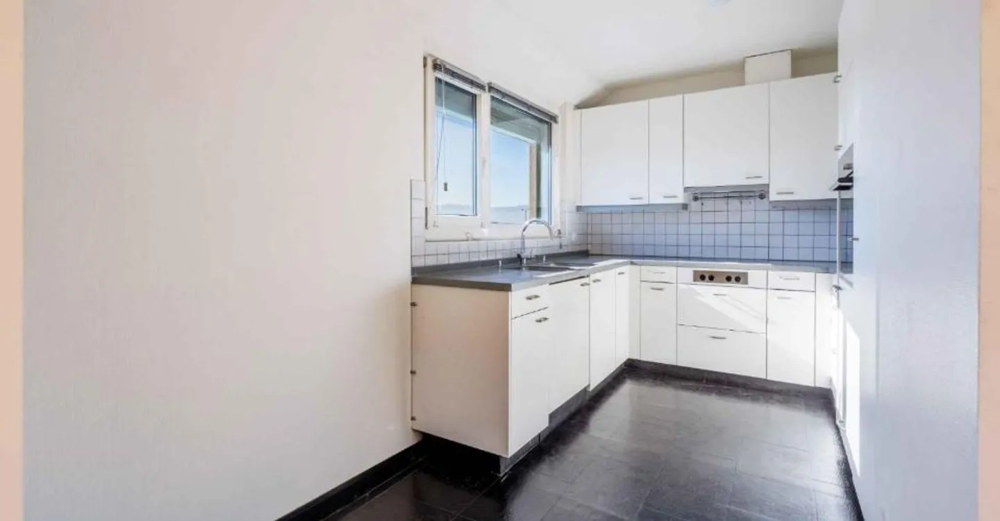 Dachgeschosswohnung zur Renovierung in Perly-Certoux - Foto 3 von 6