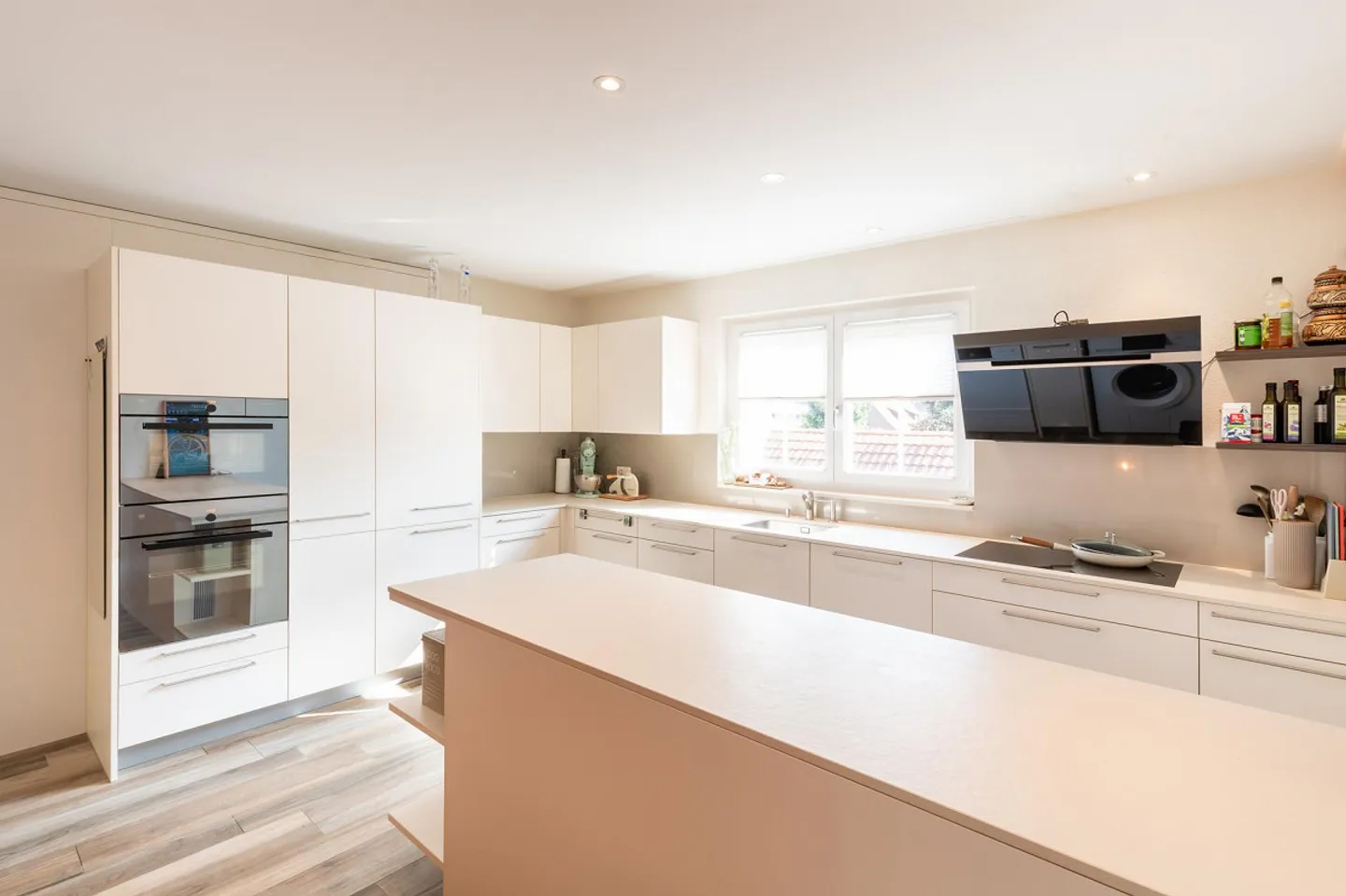 Maison moderne à deux familles dans un emplacement central et calme - Photo 19 sur 22