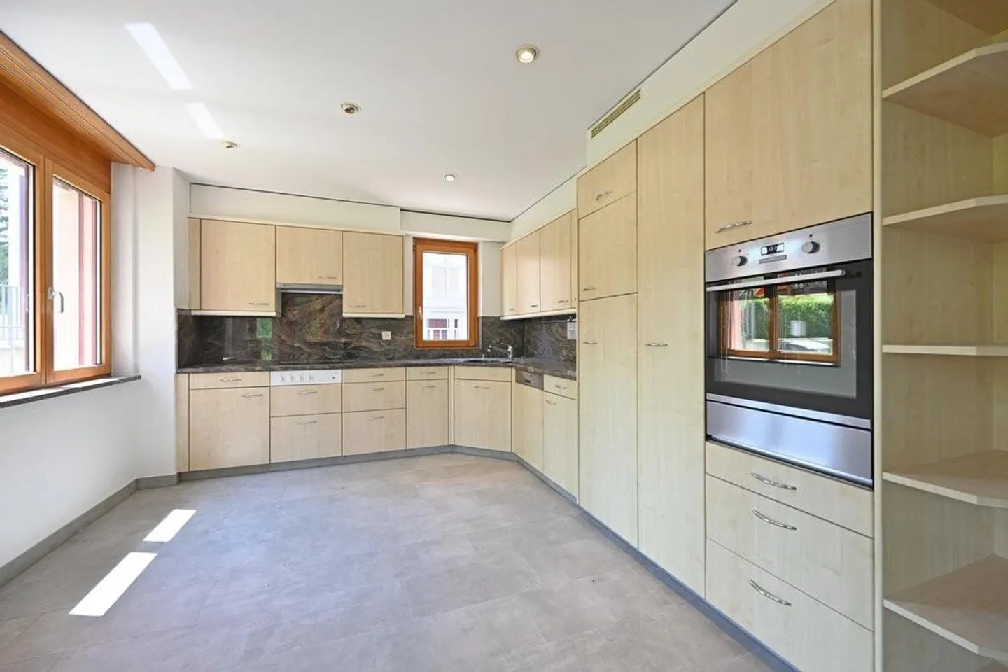 Appartement Familial Idéal pour Séjourner - Photo 2 sur 12