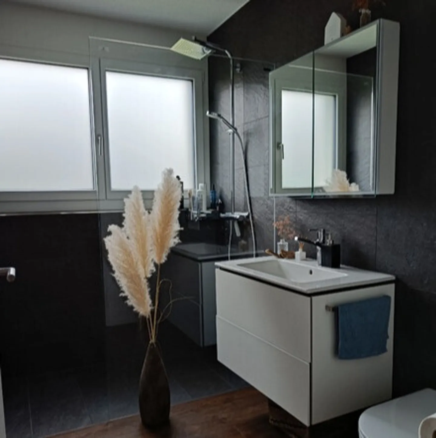 4½ ZIMMER-MAISONETTEWOHNUNG IN BURGDORF (BE), MÖBLIERT, TEMPORÄR - Foto 4 von 10