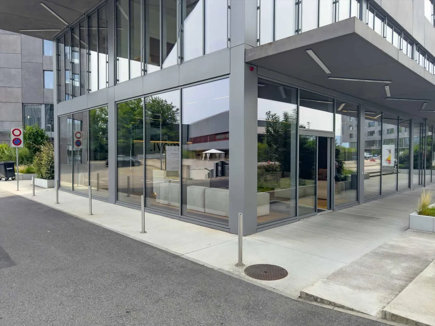 Magnifica Arcade di 170 m² Atrium Park, Meyrin - Foto 7 di 7