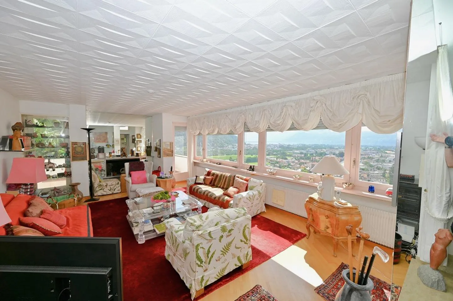 VILLA NEST DES ADLERS. BESONDERE EIGENTUM FÜR BESONDERE PERSÖNLICHKEITEN - Foto 8 von 12