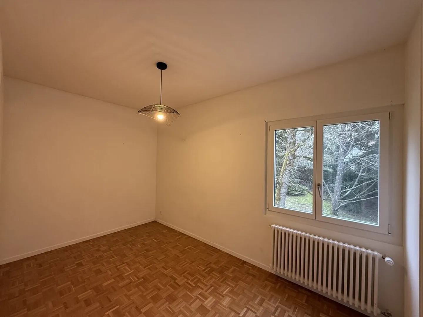 Spacious 3.5 room apartment of 105m2 - Photo 7 of 9