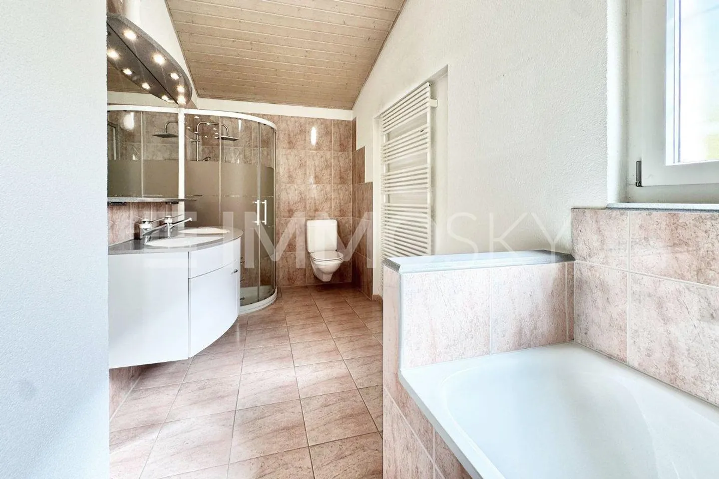 Individual Villa 5 Minutes from Bienne - Photo 4 of 5