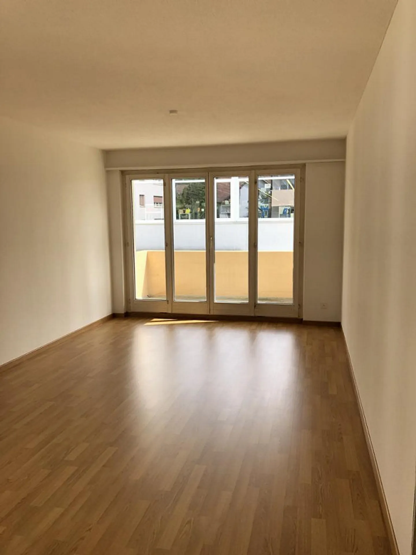Charmante Wohnung am Rhein - Foto 1 von 7