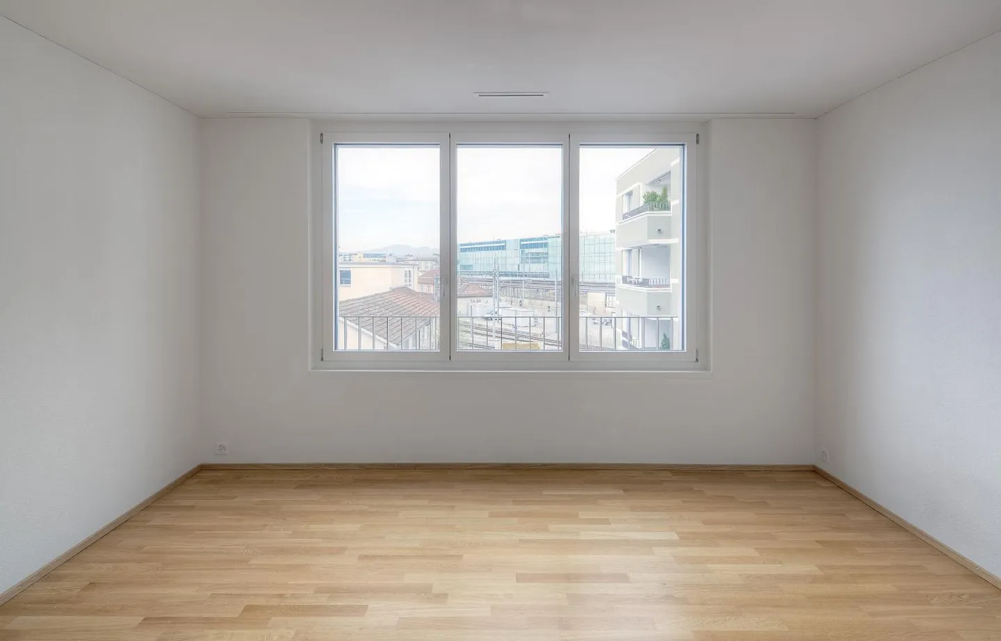 Modernes Apartment mit Balkon - Foto 5 von 5