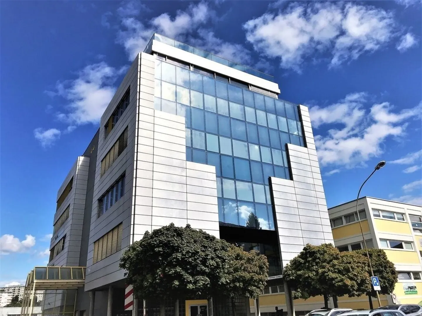 Places de parking souterraines - Photo 1 sur 1