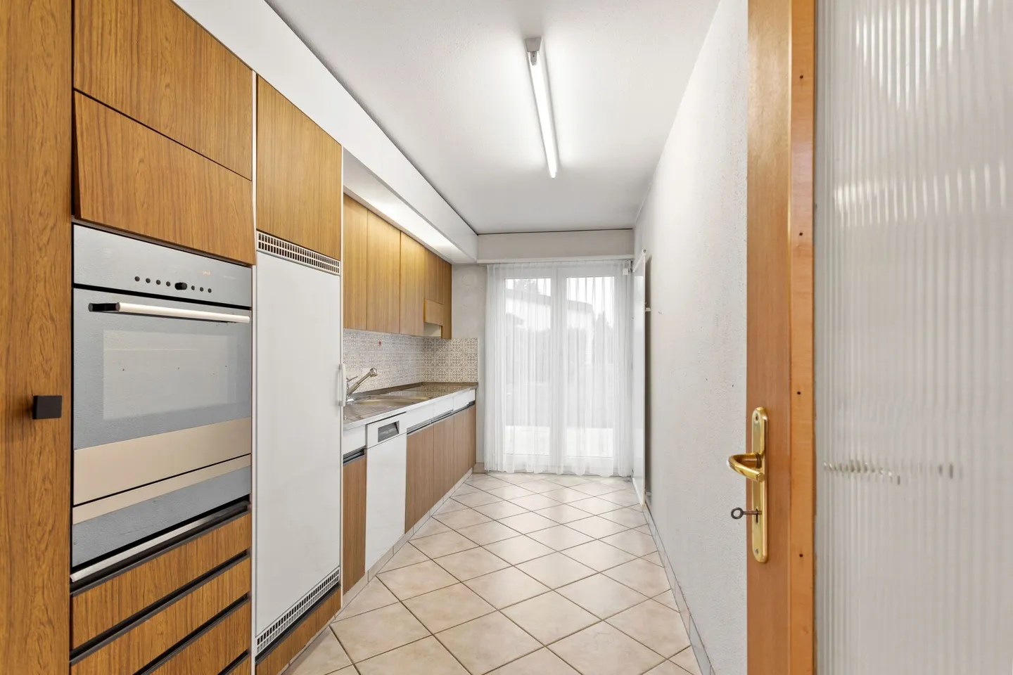Posizione residenziale privilegiata a Dachsen - Vista panoramica inclusa! - Foto 9 di 14