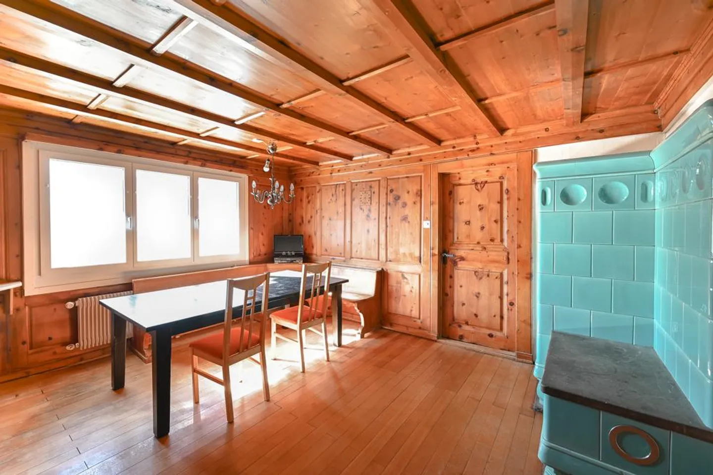 Propriété avec potentiel de développement dans un emplacement idyllique - Photo 3 sur 7