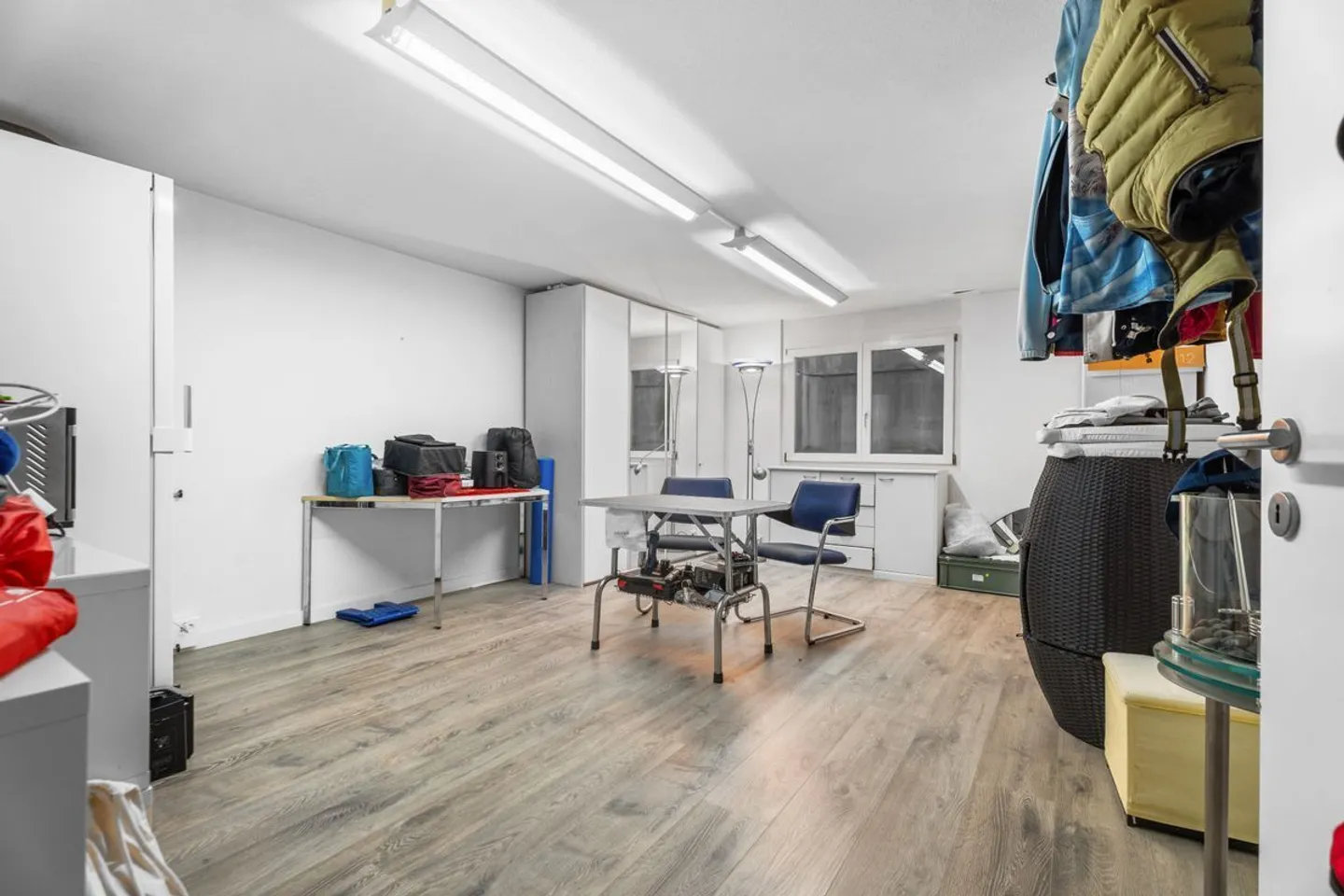 Très belle et moderne maison jumelée de 5,5 pièces avec 147m2 de surface habitable nette - Photo 10 sur 13