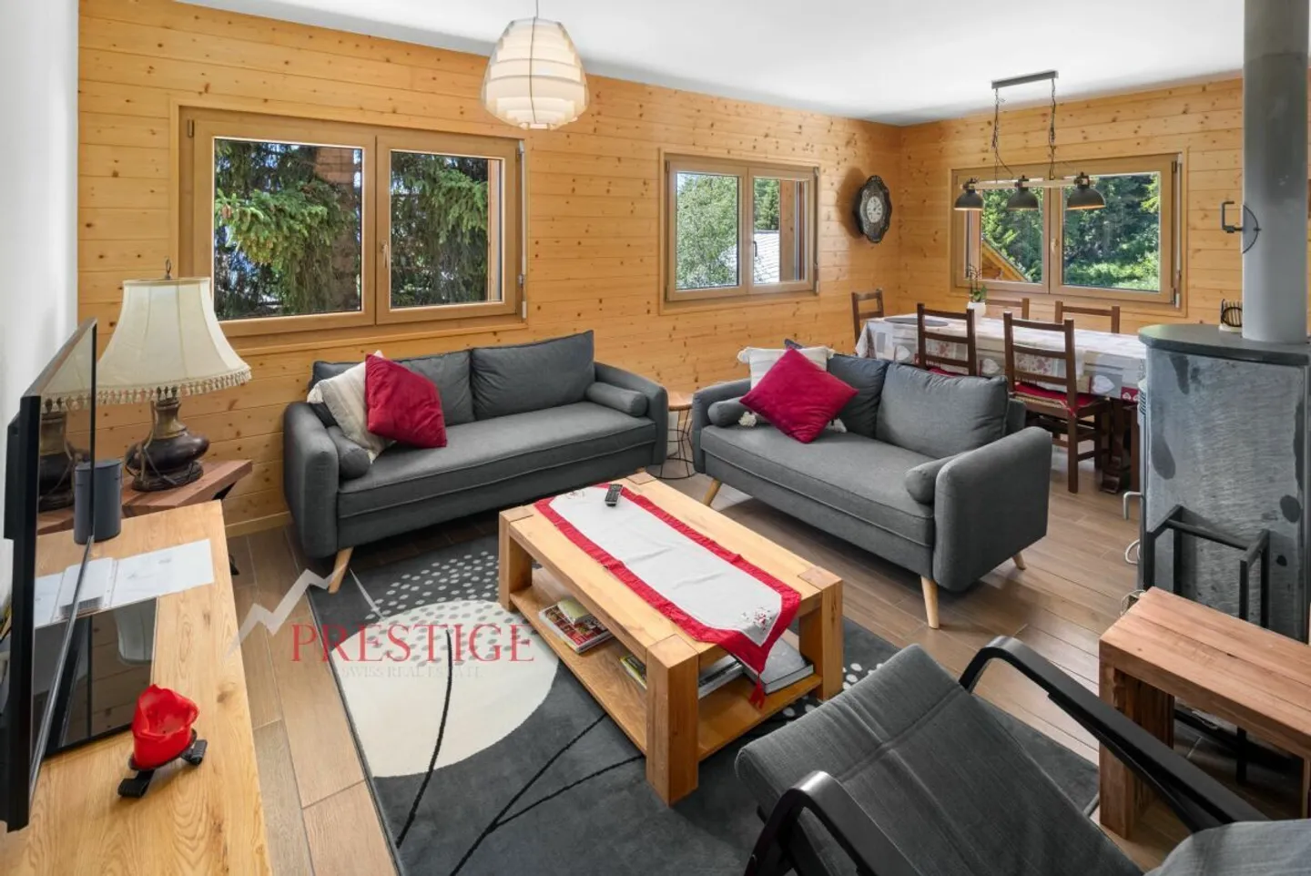 Bellissimo chalet con 4 camere da letto in affitto settimanale. - Foto 5 di 16