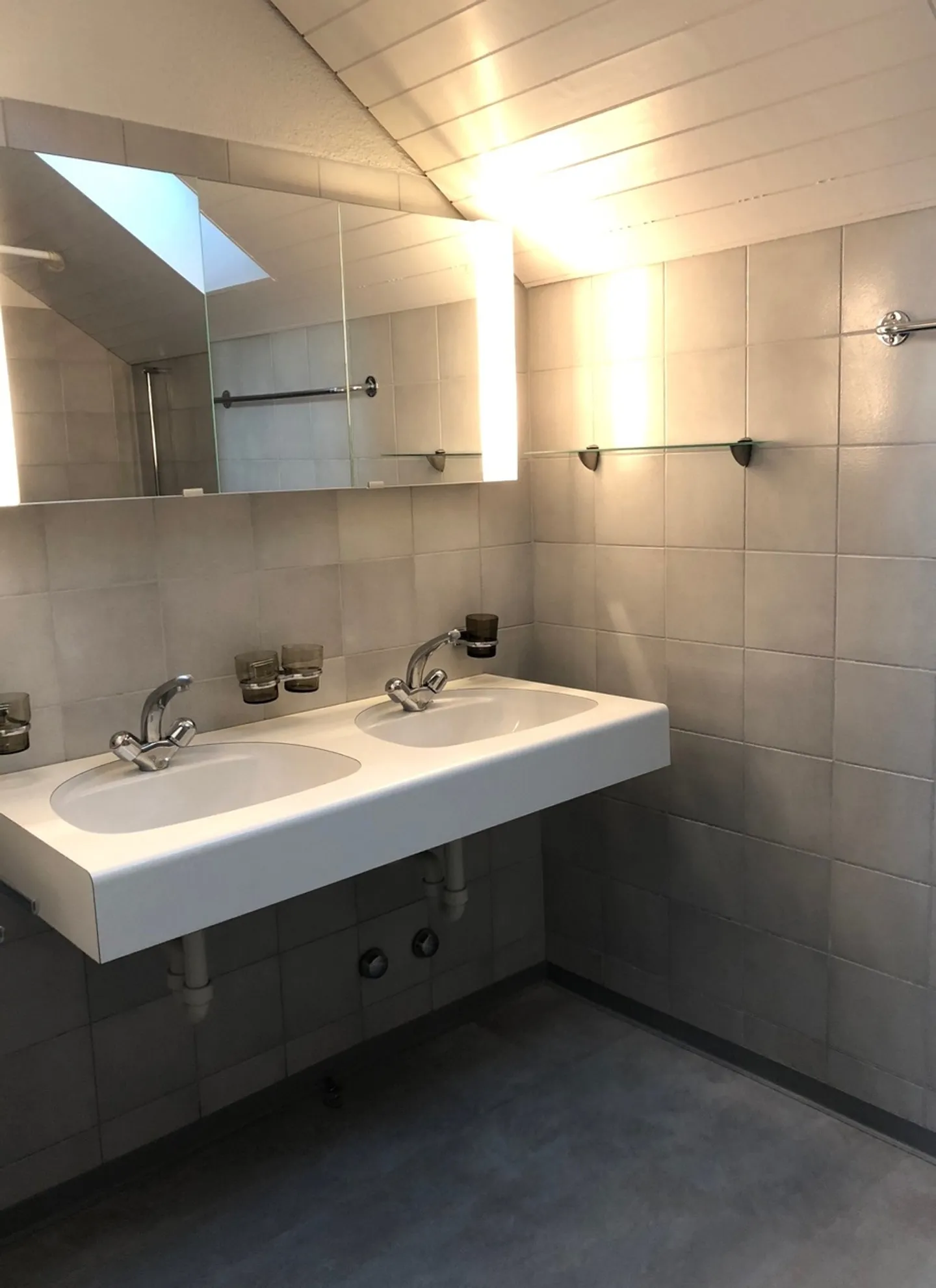 Charming attic apartment is looking for you! - Photo 3 of 8