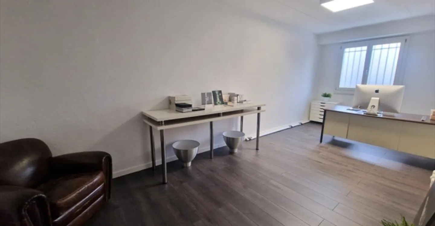 Spazio ufficio in affitto - Foto 1 di 5