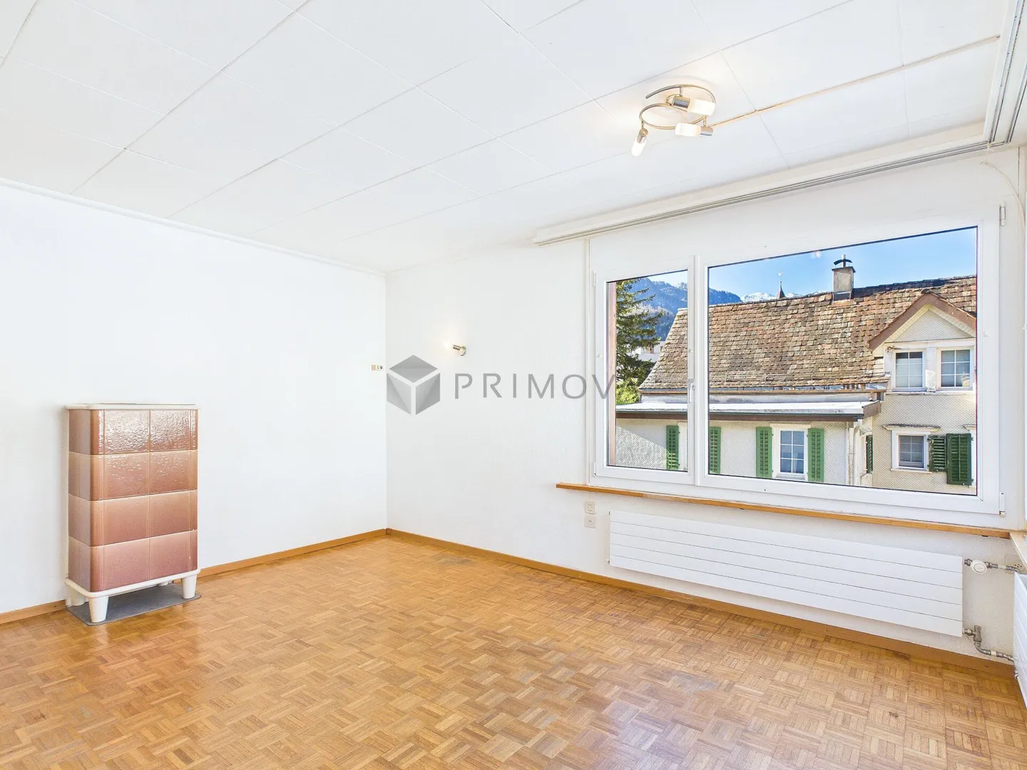 Residential and commercial building with development potential in Walenstadt - Photo 5 of 7