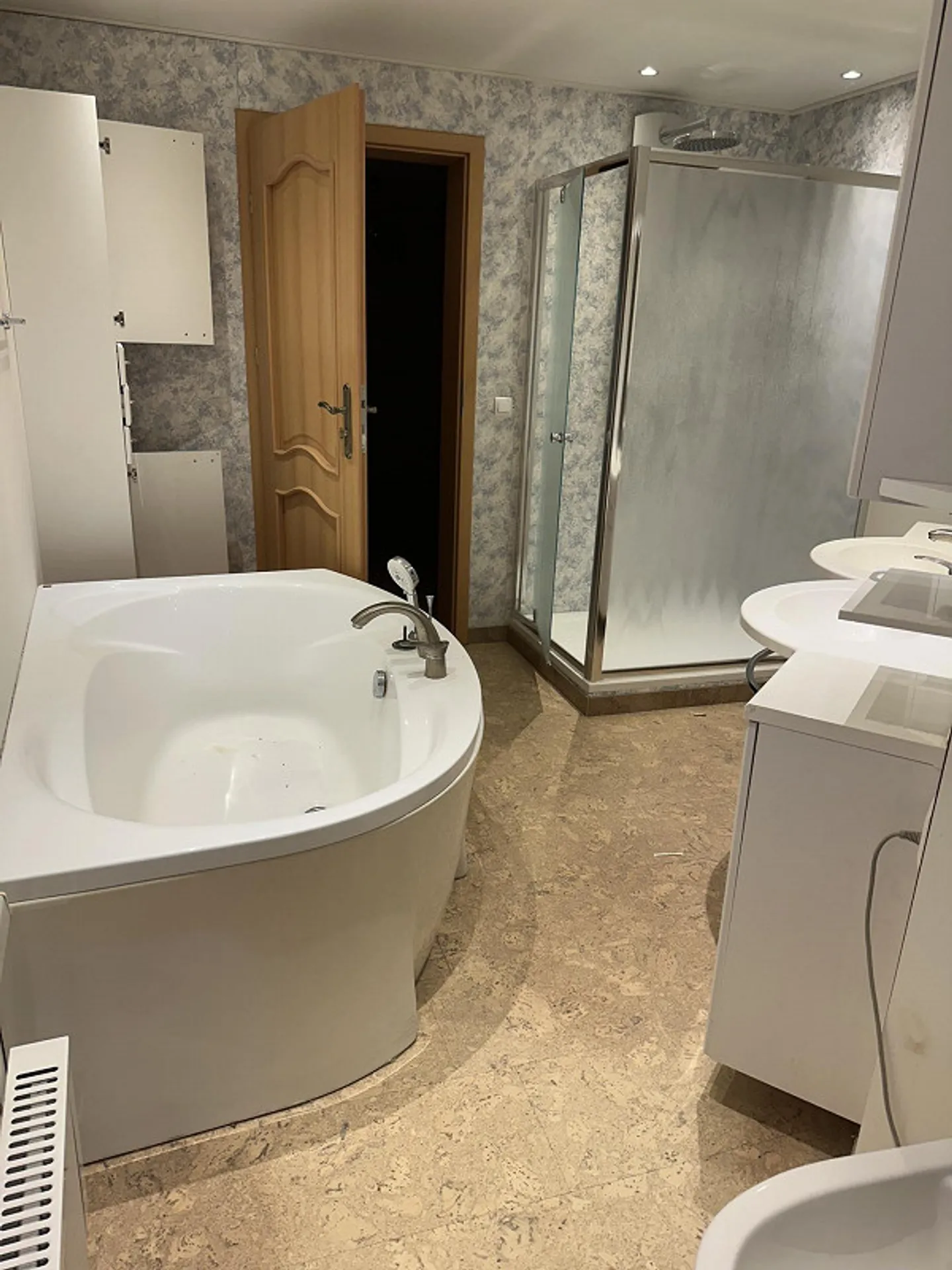 A house, many options, expandable to multi-family house, owner-occupied - Photo 8 of 16